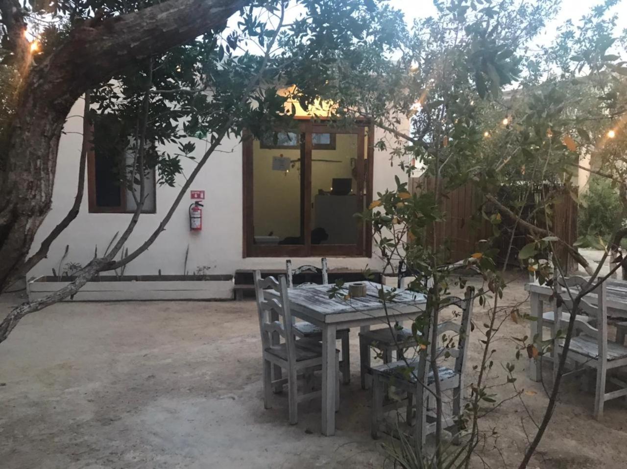 Hotel Luna Roja Holbox Eksteriør billede